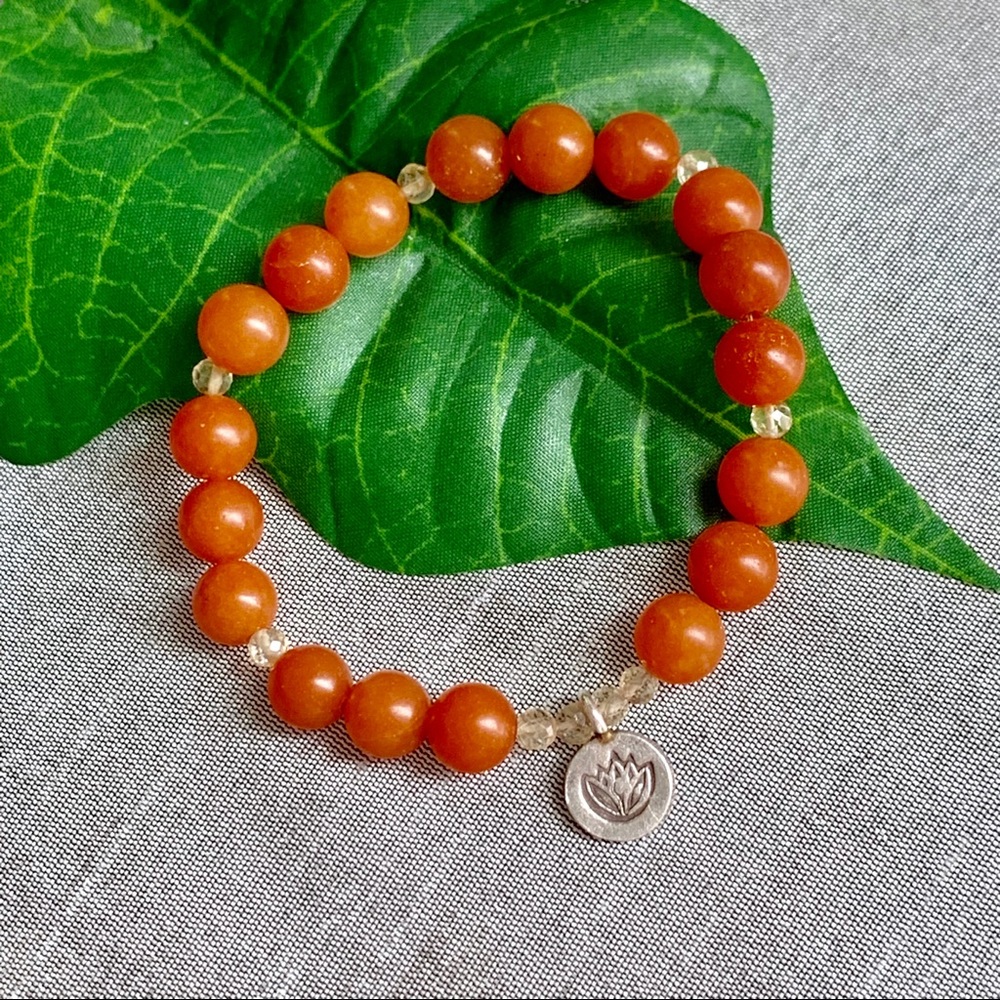 Natural Stone Lotus Stretch Bracelet